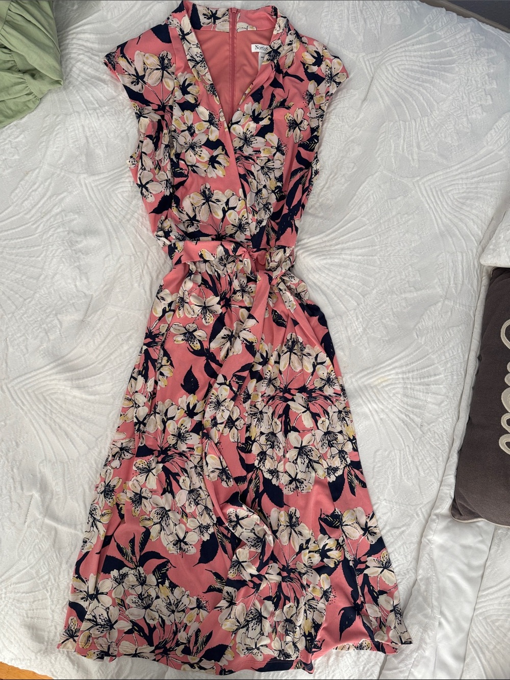 NorthStyle Coral Floral Wrap Maxi Dress